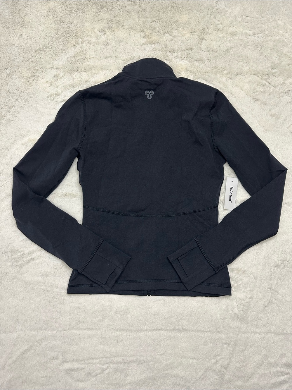 Aritzia TNAction Life Relay Zipup - Picture 3 of 4
